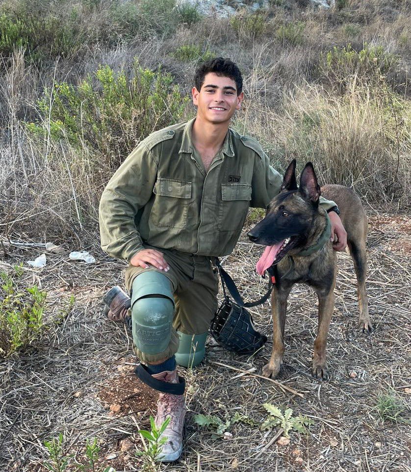 הלוחם הגיבור דויד ששון נפל בעזה לפני שנתיים בדיוק.
שתפו לזכרו של דויד ששון גיבור ישראל!!