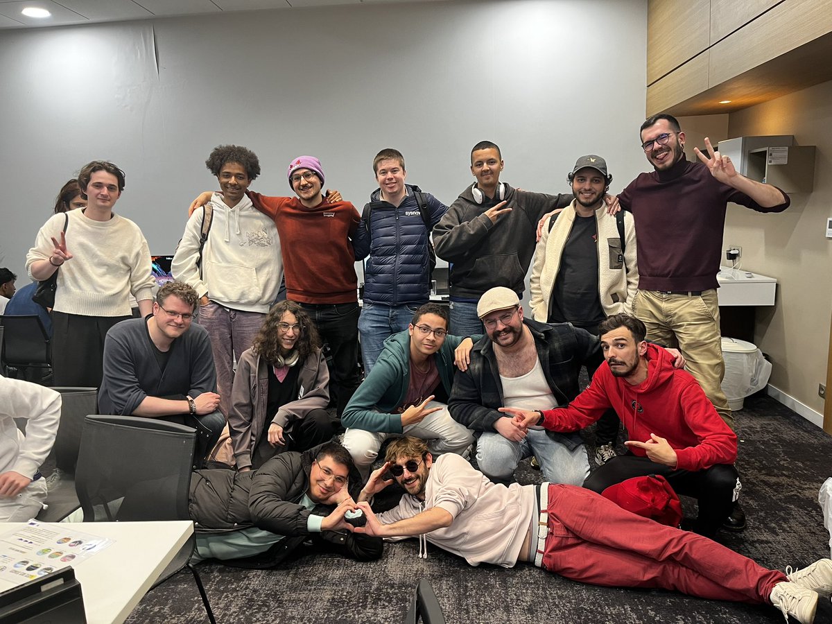 Aix Arena tweet media