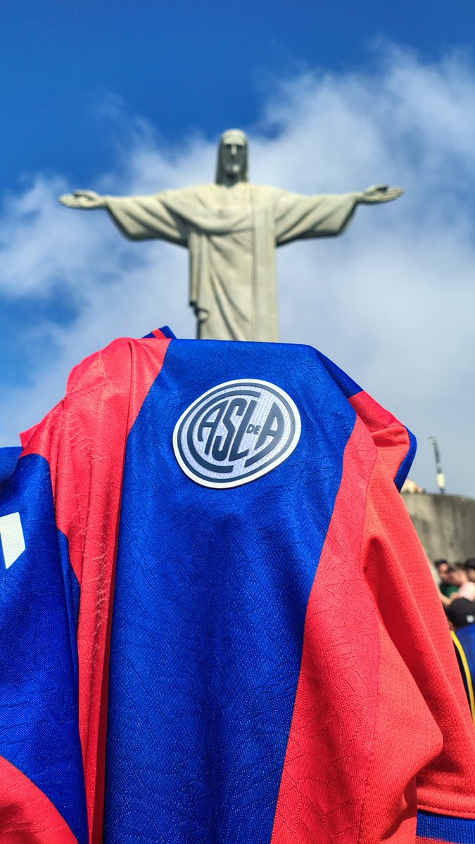 Flor Castro ~ tweet media