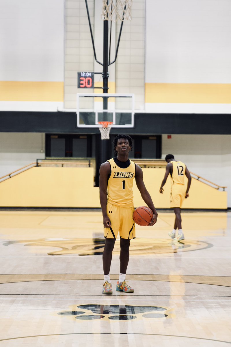 Buster Fallah 🙏🏾 tweet media