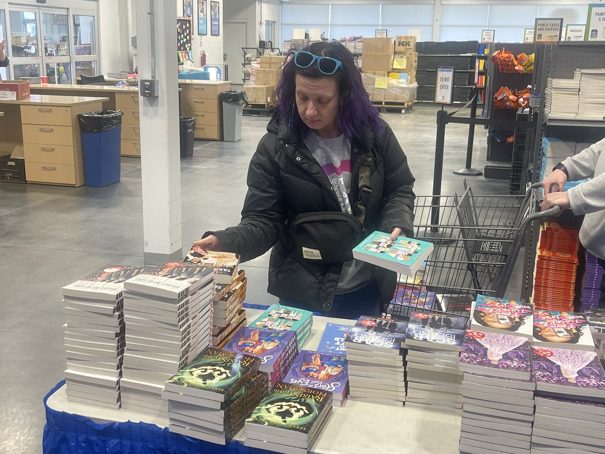 Shoes and Clothes for Kids tweet media