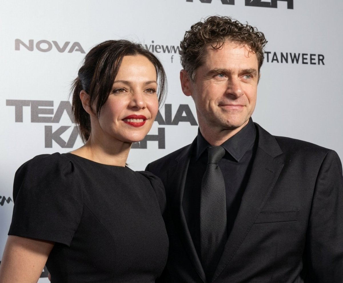 cygnetswift's tweet photo. Hollywood couple ❤️🎞️

#MiaNyxtaMono #sasmos #vasilikos https://t.co/IQHMuEiiF6