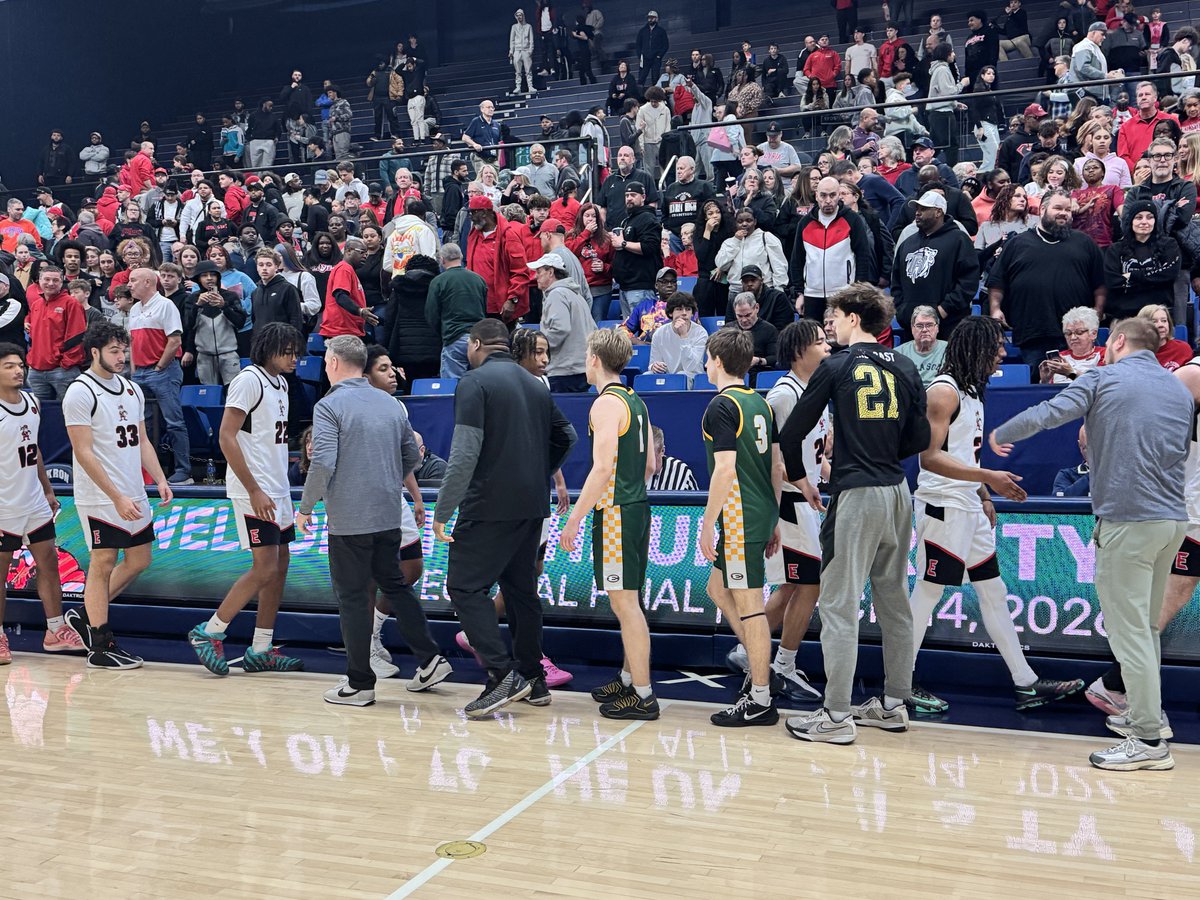 Tony Bogan tweet media