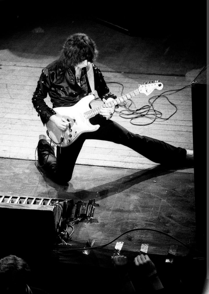 Ritchie Blackmore 🎸🙌- Newcastle upon Tyne City Hall /1980. Walton Collection. #HeavyMetal #hardrock #progressiverock