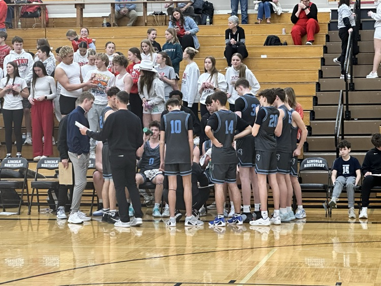 ๐
๐ซ๐๐๐ฆ๐๐ง ๐
๐๐ฅ๐๐จ๐ง๐ฌ tweet media