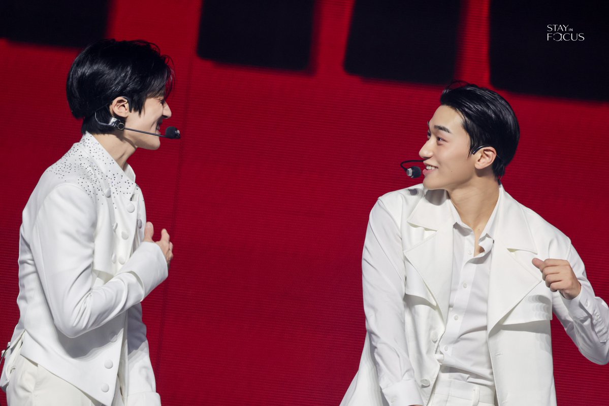 STAY IN FOCUS tweet media