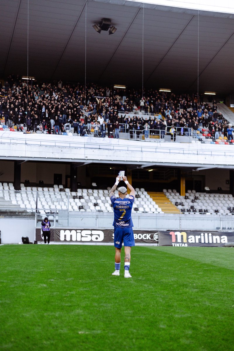 🏅 Uma tarde de Sorriso(s)

⚪️🔵 #CapitulodeAmbicao #amordeperdicao #LigaPortugal #VSCFCF #DiadoVilaNova