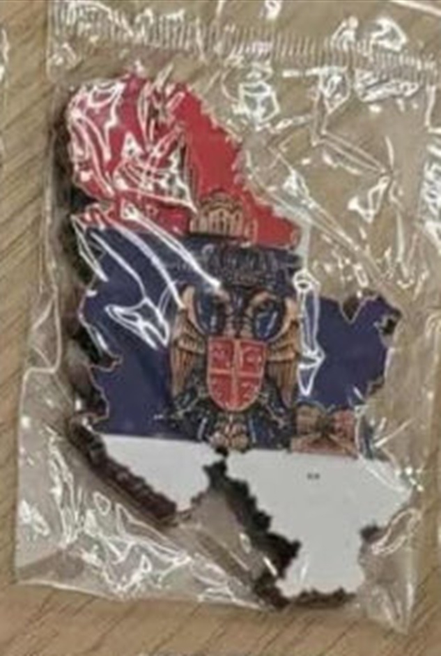 AlboRacer01's tweet photo. @KnightsTempOrg #Tipical #Serb
Kosovo je Srbija 🤣🤣🤣🤣🤣🤣
Evo vam i za uspomenu jedan privezak za ključeve
🤣😂🤣😂🤣😂🤣😂🤣
On the other side Whole Albaniaaaaaaa 🇦🇱🇦🇱🇦🇱 https://t.co/TpElPR2xqs