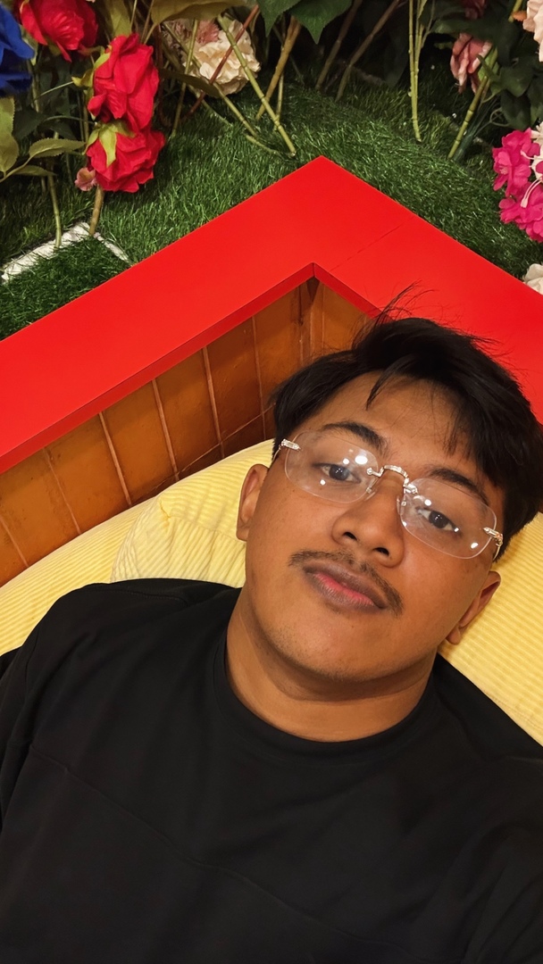 BUKAN BASE RATED tweet media