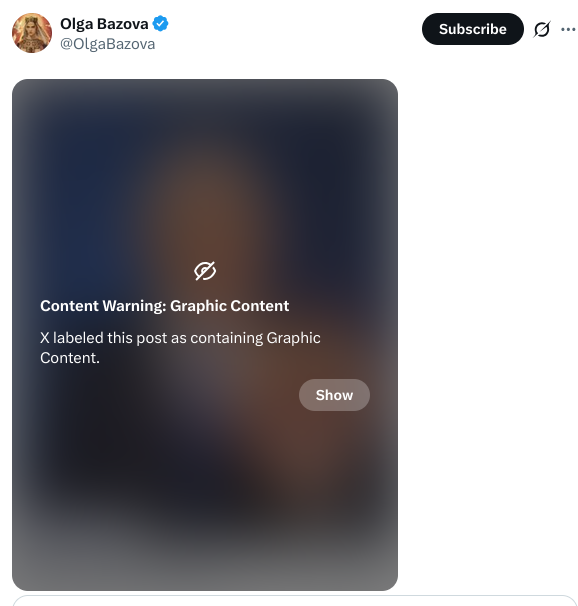 Chicken War Hawk tweet media