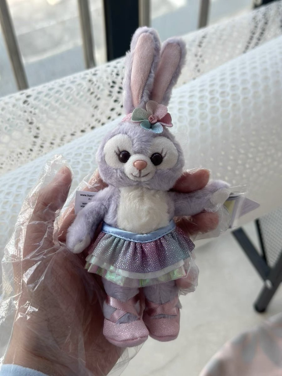 petalsroom's tweet photo. 🇨🇳ดีลจีน / พรีออเดอร์ ♡

❤︎ HKDL ㅡ พวงกุญแจ stella lou ชุดบัลเล่ต์ exclusive ฮ่องกง หน้าสวยค่ะ ⭐️
❤︎ ราคา 920 บาท

shipping fee 40 , รอสินค้า 7-12 วันหลังส่งออกจากโกดังที่จีน

#ตลาดนัดdisney #ตลาดนัดduffyandfriends #ตลาดนัดduffy #ตลาดนัดsanrio #ตลาดนัดดิสนีย์ https://t.co/eRlp4ghcs8