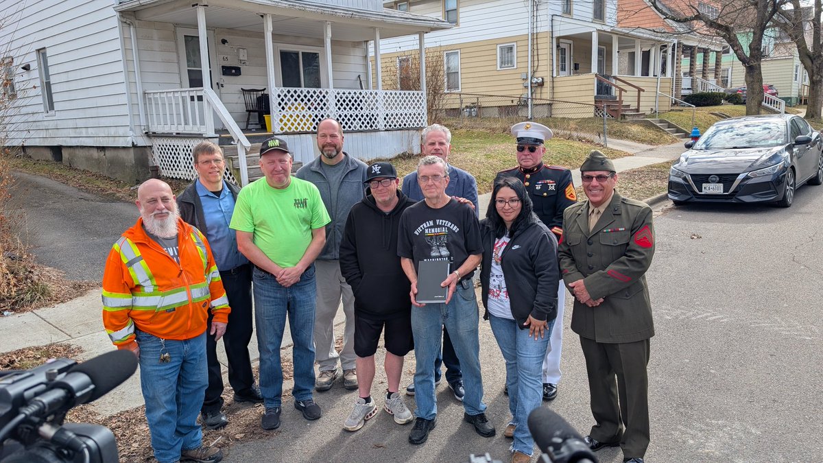 Impact1335's tweet photo. Impact Project completes its 295th. US Army Veteran Joseph Diorio got a new roof. https://t.co/HbQauTV4RP