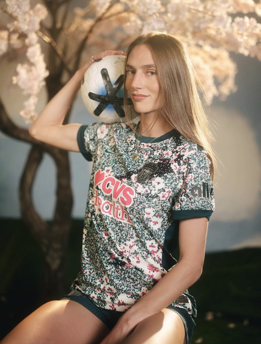 Cal Women's Soccer tweet media