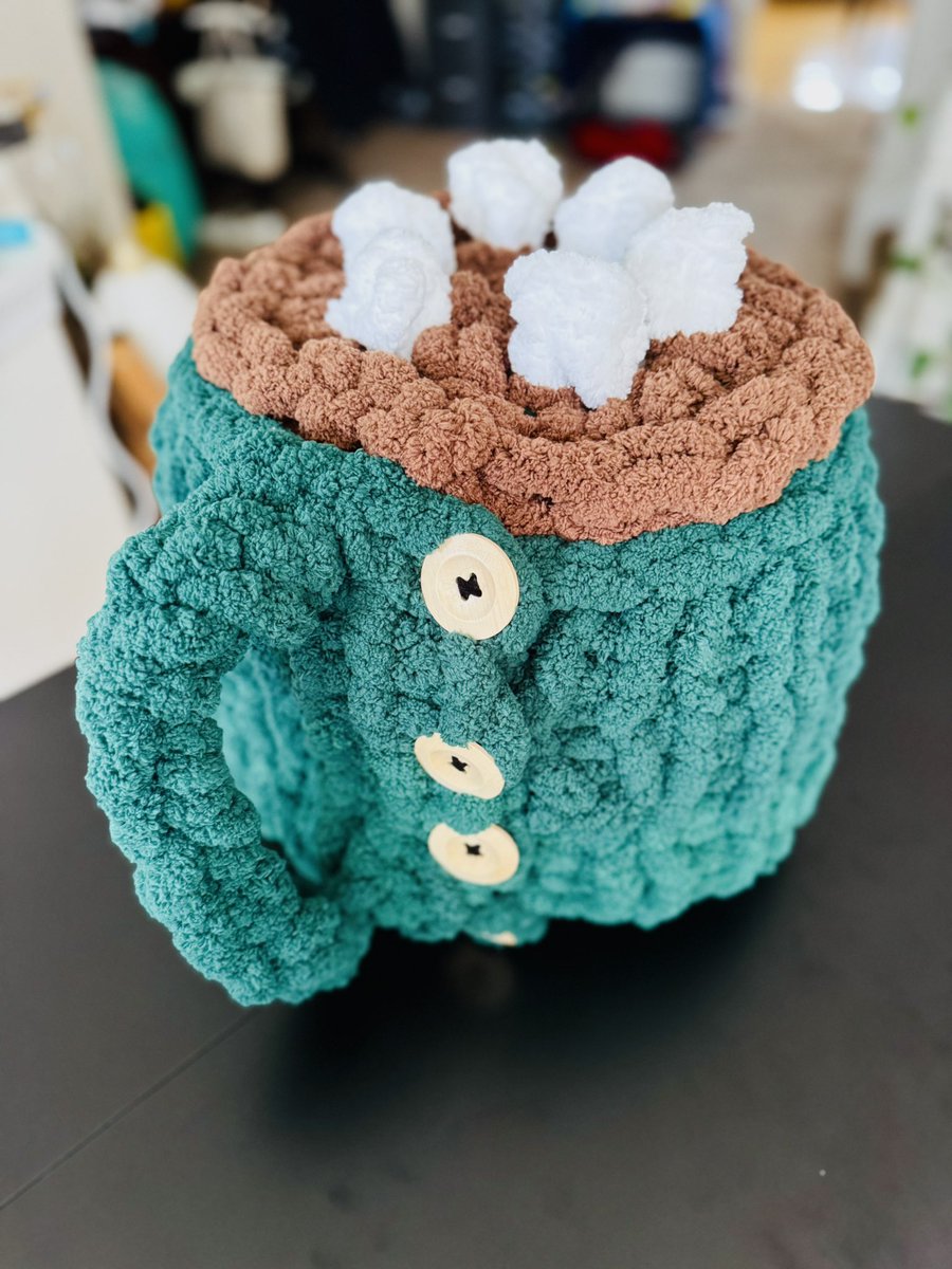 Cyreeta Hall tweet media