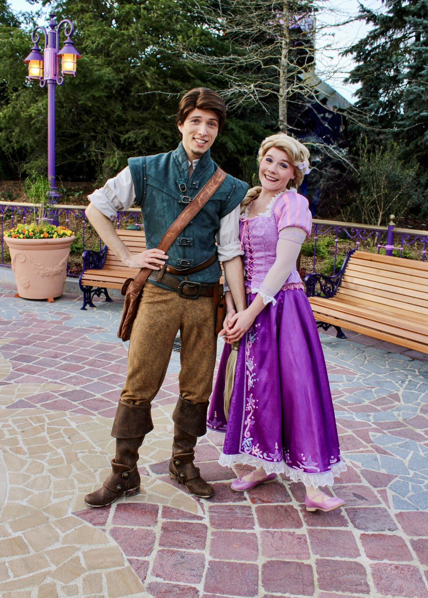 CharactersPBlog's tweet image. After their Musical Moment on Gazebo Garden, Rapunzel and Flynn Rider are meeting their friends next to "Raiponce Tangled Spin" ride! Join them at Disney Adventure World from March 29th. 🌸✨

#Tangled #Rapunzel #DisneyParks #DisneylandParis #Raiponce #DisneyAdventureWorld