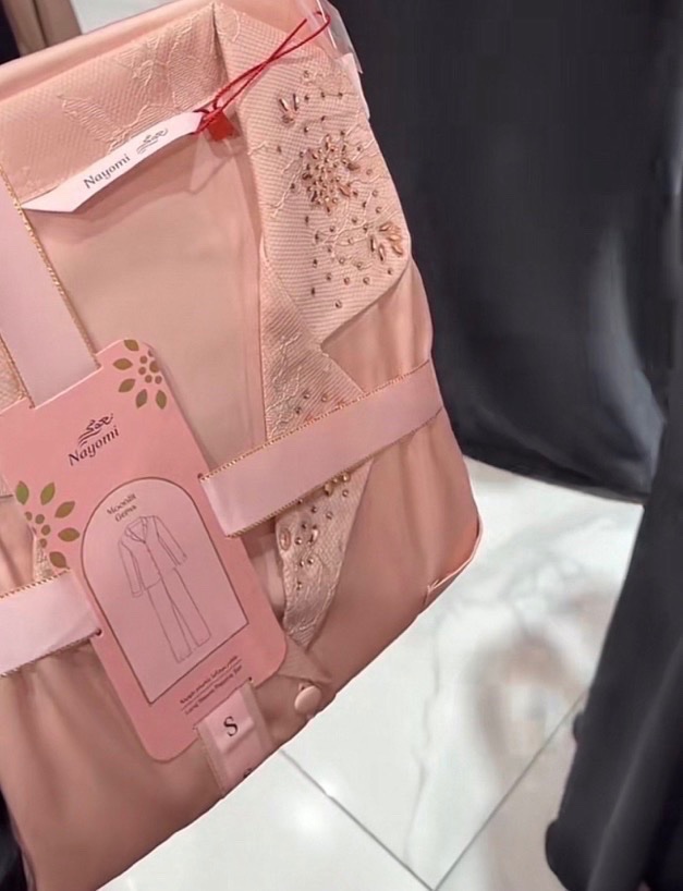 جوري🪷. tweet media