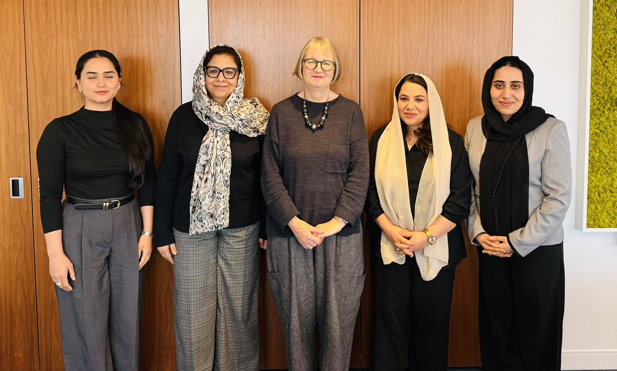 FARAGEER/فراگیر tweet media