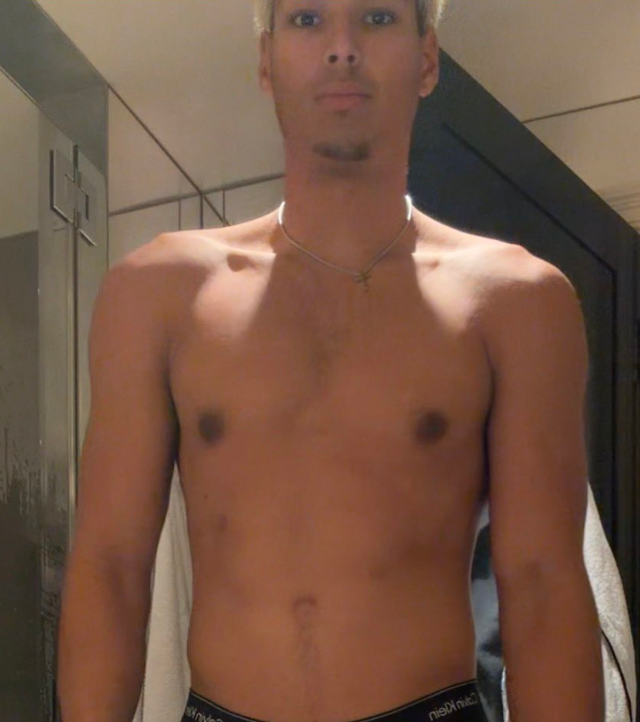 Mia Santos tweet media