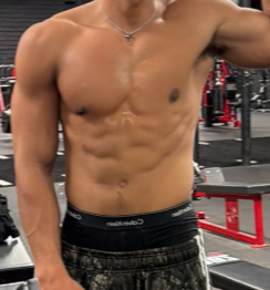 Mia Santos tweet media