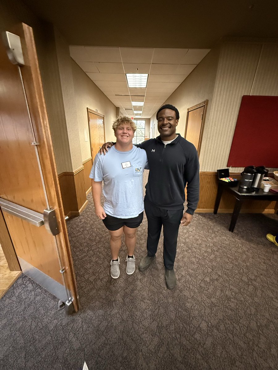 Zach Powers tweet media