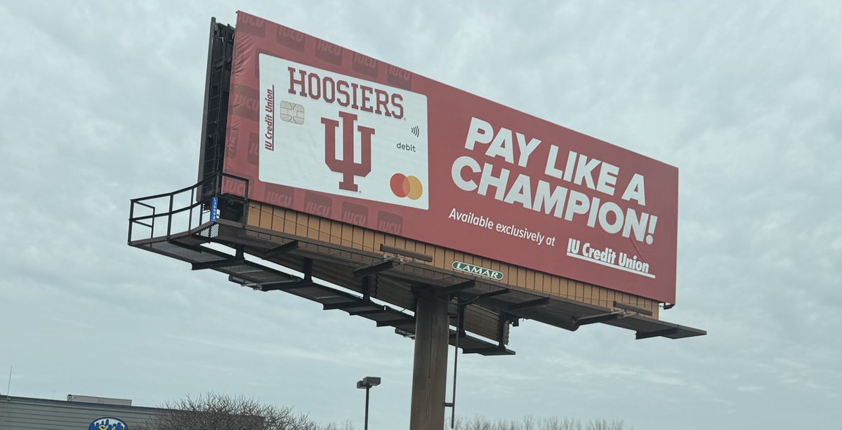 ShaloobyDoobyDoo tweet media