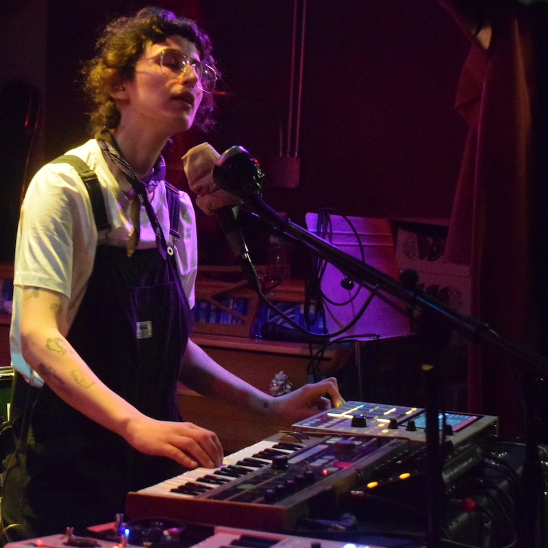 QRO Magazine tweet media