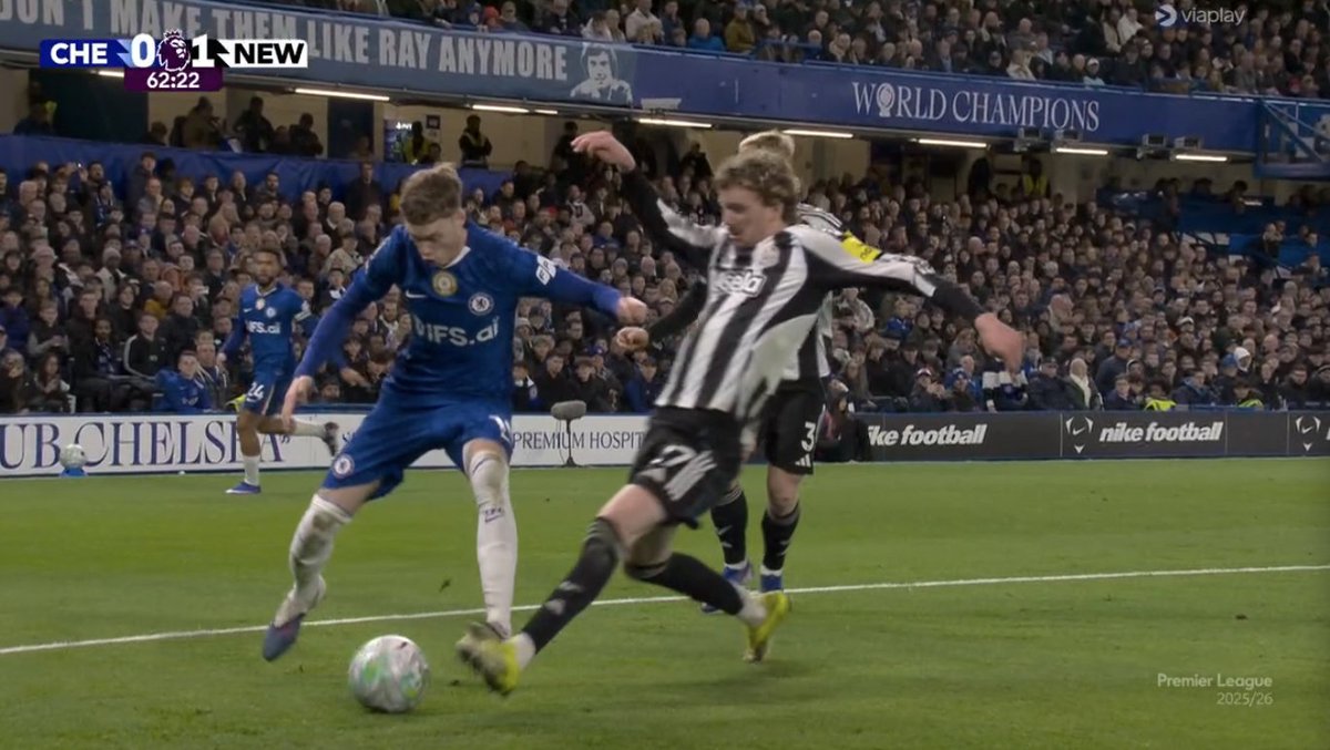 The Touchline | 𝐓 tweet media