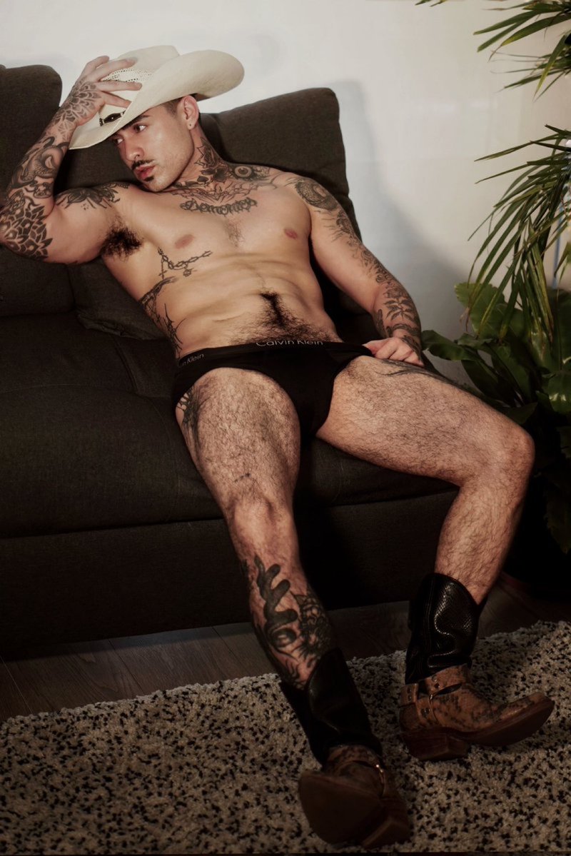 jotografías* (NSFW) tweet media