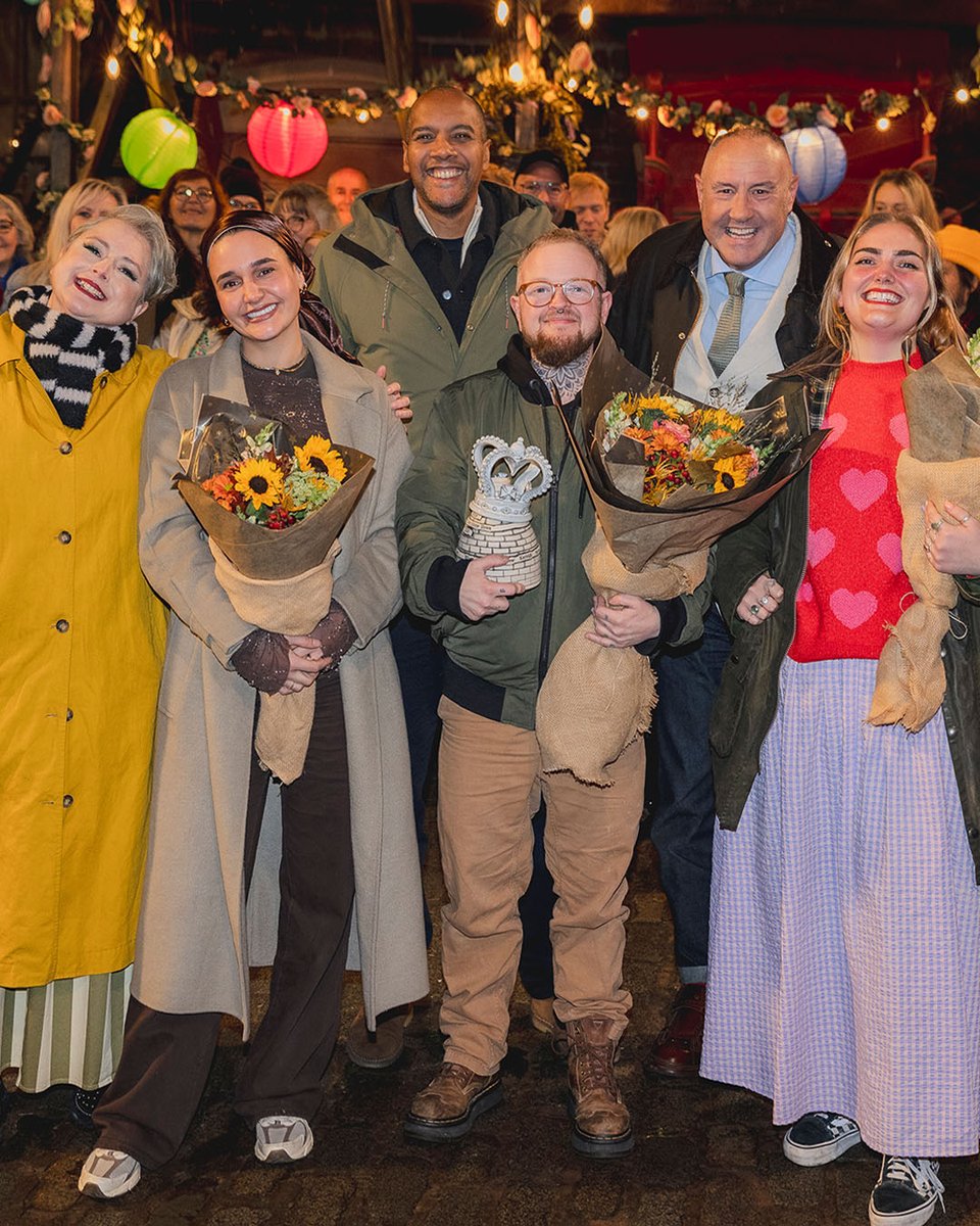 The Great Pottery Throw Down tweet media