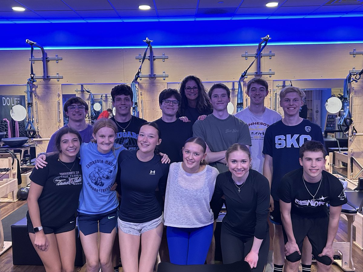 ZMTracknField's tweet photo. Fun team building activity for our 2026 leadership team! Pilates and pizza 🍕 https://t.co/R4VcK4Z4DS