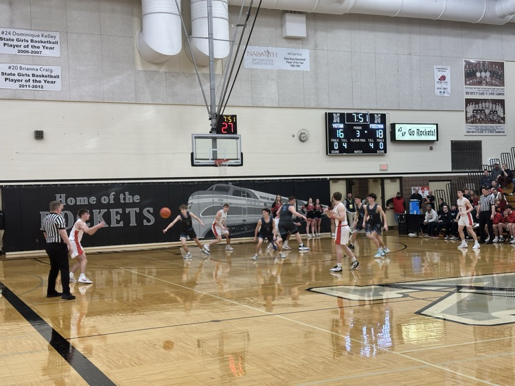 ๐
๐ซ๐๐๐ฆ๐๐ง ๐
๐๐ฅ๐๐จ๐ง๐ฌ tweet media