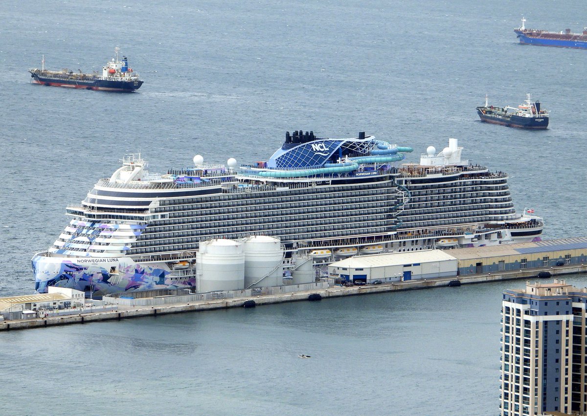 Peter Ferrary tweet media