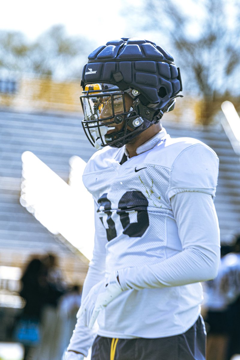 Aggie Pride tweet media