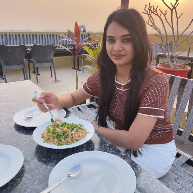 PreetiSharmaDel's tweet image. Just because you couldn’t lift it yesterday doesn’t mean you can’t lift it today. TRY AGAIN...👍🏻

#प्रीति_वाणी ✍🏻 🩺
#Myself