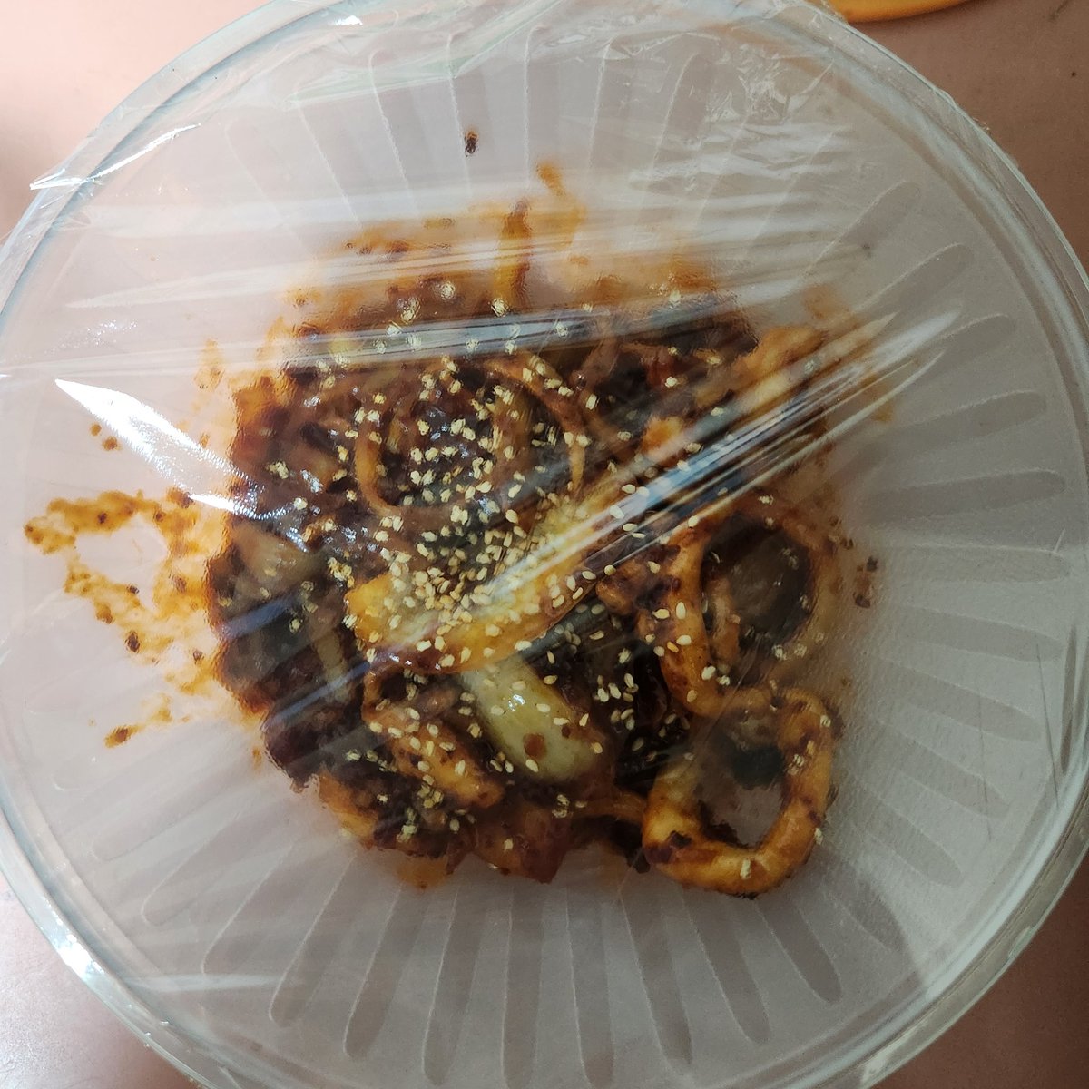 hkho__'s tweet photo. 엄마랑 화해하고 싶어서 오징어볶음 만듬.. ㅜㅜ https://t.co/0shOyL43NO