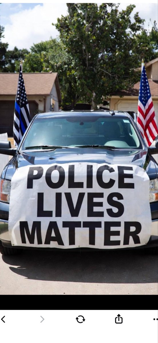 CarrieDeaton's tweet photo. Back the 💙👮🚔💙 https://t.co/Te4S1qT2Ra