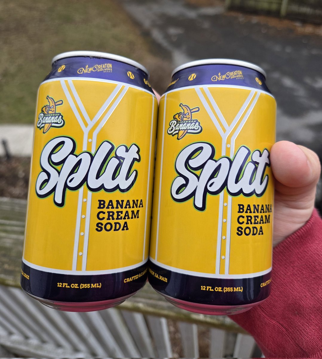 MXD814's tweet photo. Was excited to try the @TheSavBananas Banana Cream Soda! #soda #savannahbananas https://t.co/YyzUzzxvJ4