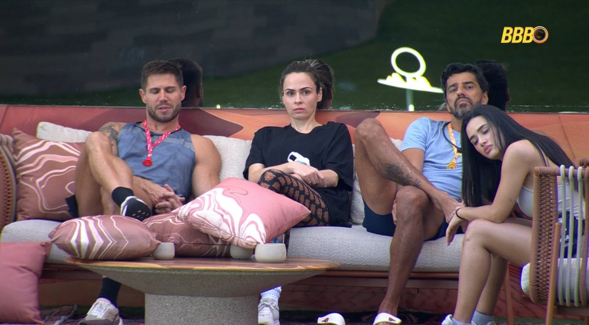 Do_ramas's tweet photo. Essa aqui q é a série FRIENDS ? não acompanho muito 🧐 

#BBB26 https://t.co/2TYFbcxp3N