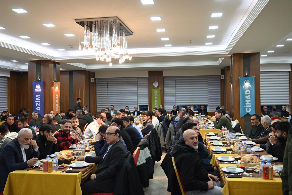 AGD Anadolu Gençlik tweet media