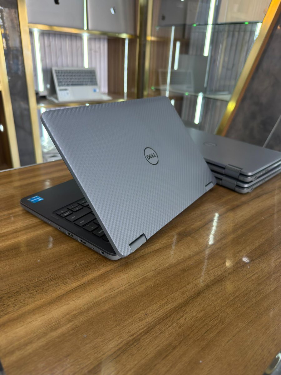 BMAPPLE221's tweet photo. Dell 3120
Ram8
256ssd 
Disponible https://t.co/VKCNqC7KIi