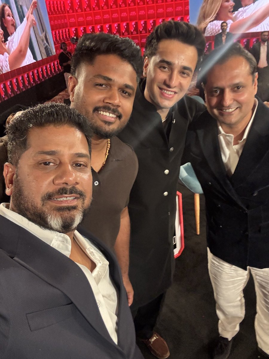 Vikrant Gupta tweet media
