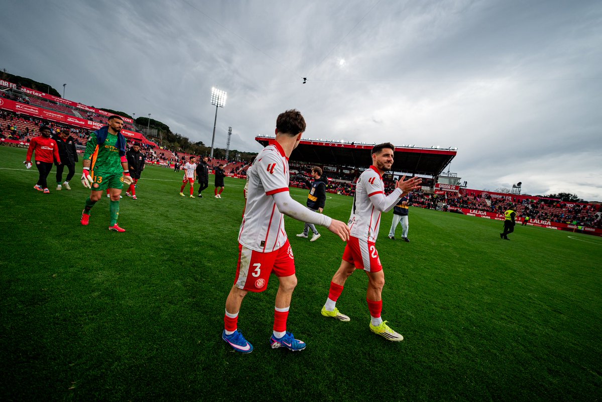 Álex Moreno tweet media