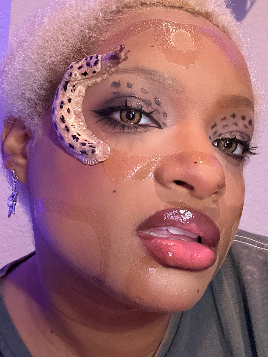 kamranmc tweet media