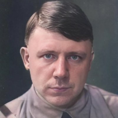 Chronny Bucket tweet media