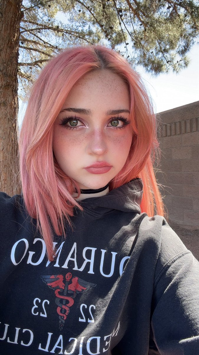 caroline tweet media