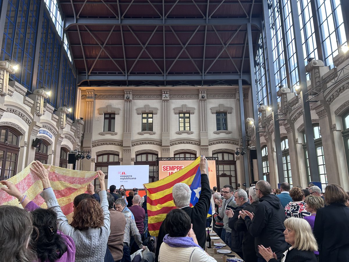 joanqueralt tweet media