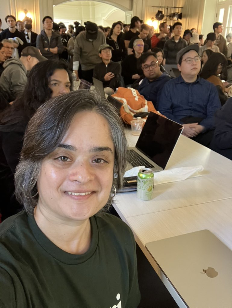 Devi Parikh tweet media