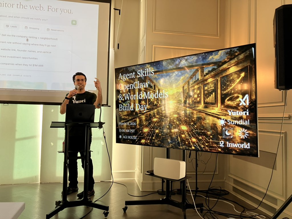 Devi Parikh tweet media