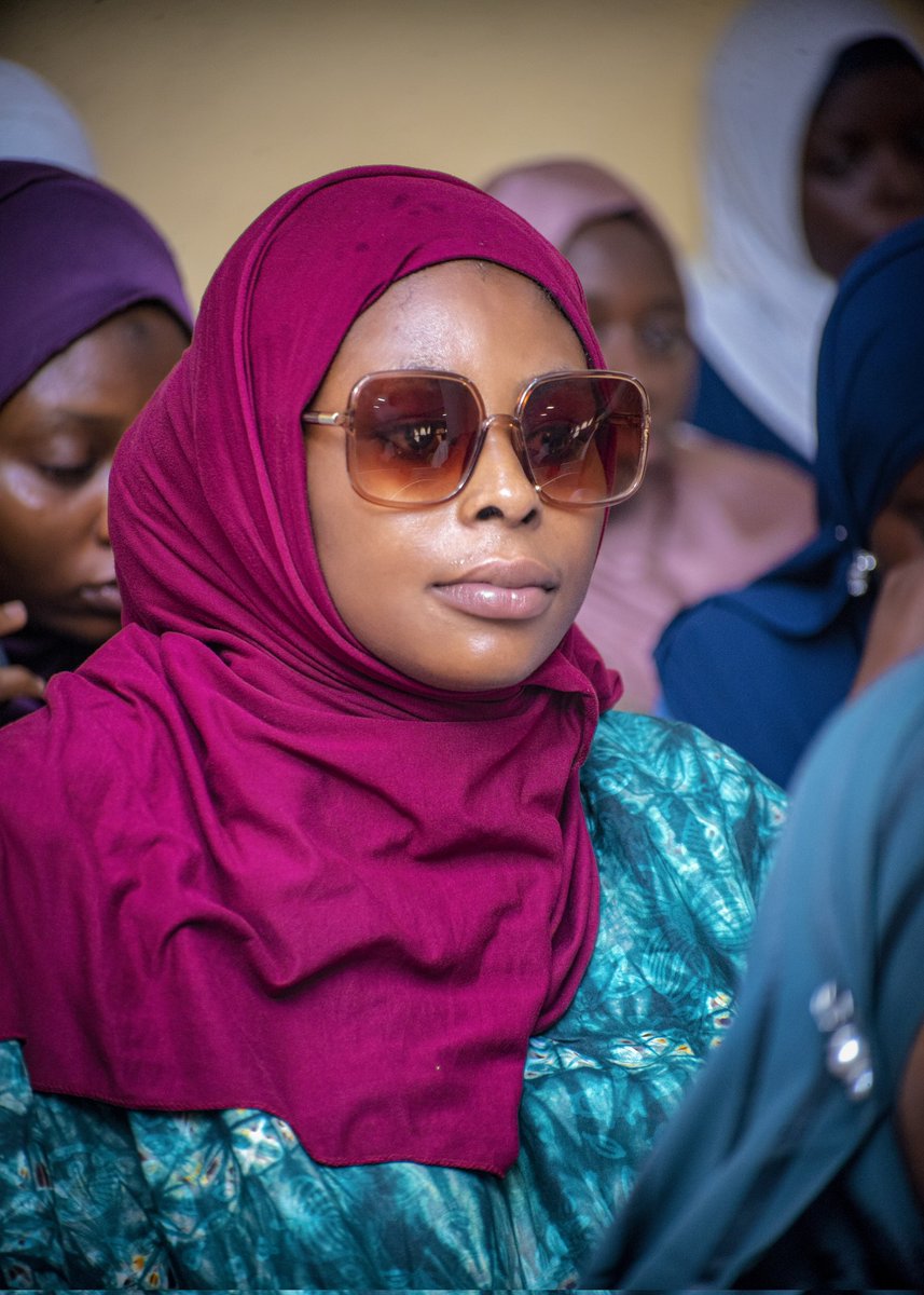 faleyeibrahim's tweet photo. I feel like hoarding these pictures, but I can't. https://t.co/C1snJNpG1Z
