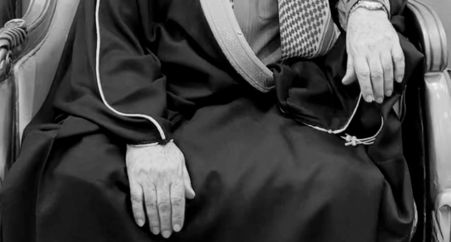 فَـاتن tweet media